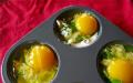 Яйца в пуховом гнездышке к завтраку Яйца запеченные в духовке в скорлупе рецепт